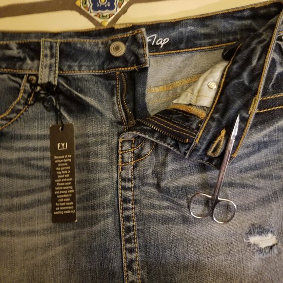 Victoria's Secret Low 5 Flap Slightly Distressed Medium Wash Jean Skirt - Picture 5 of 10